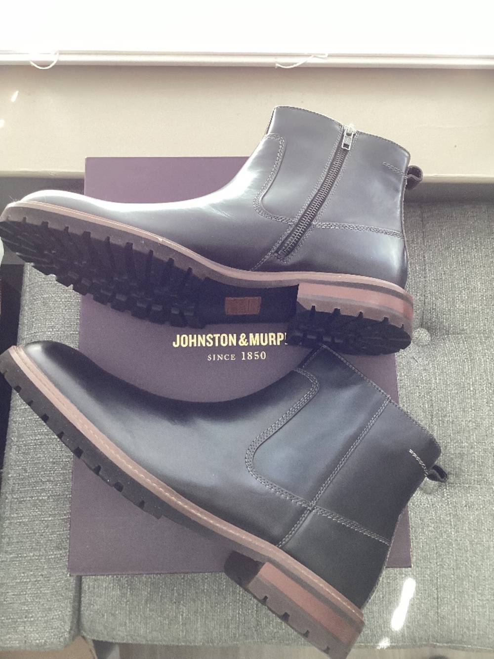 Johnston & Murphy Barret Zip Boot, size 12 M